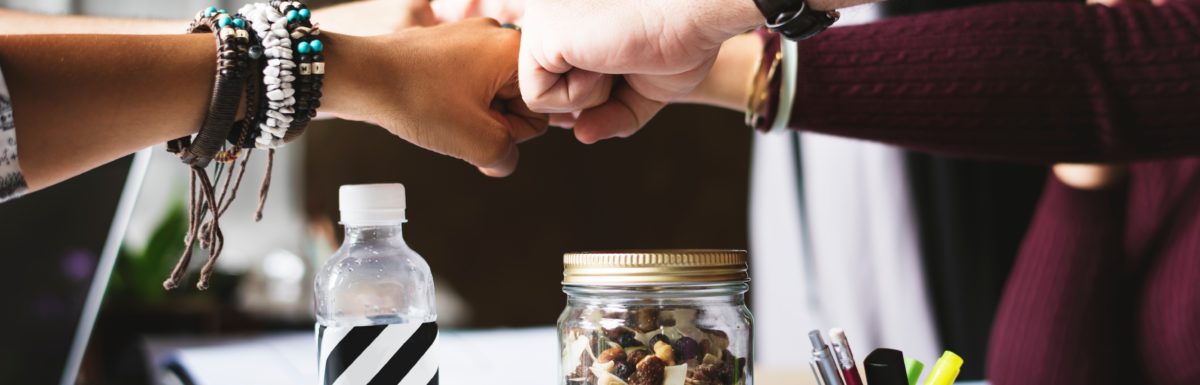 Como se relacionar com clientes e fornecedores no Ecommerce