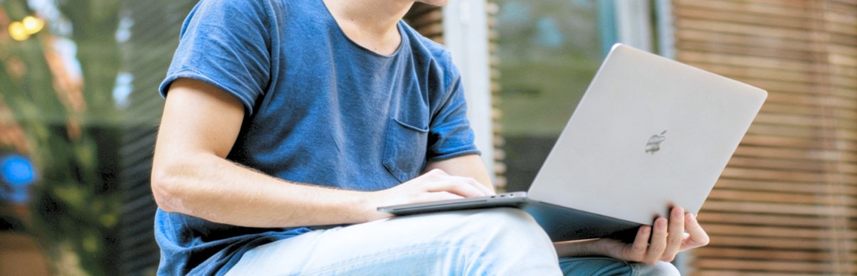 criar site com inteligência artificial